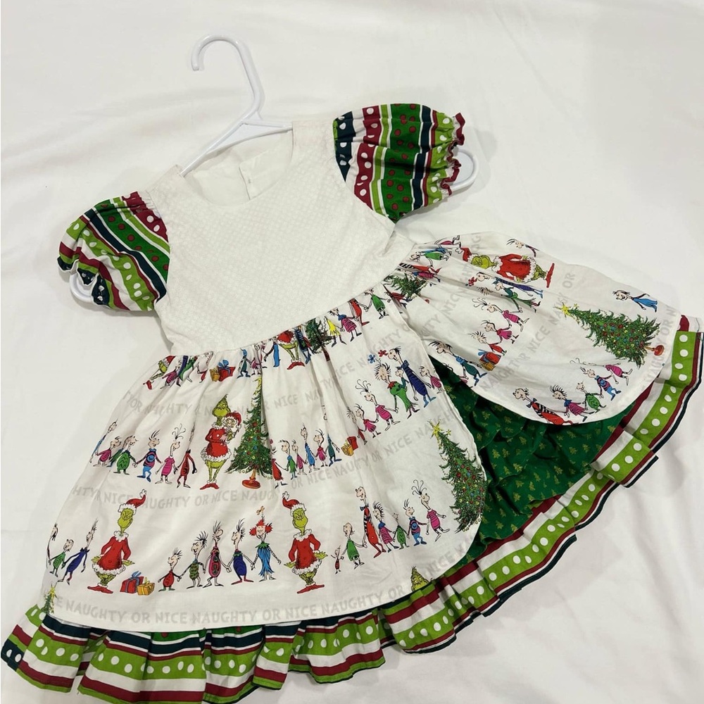 Beautiful custom made Grinch Dress ! Size 2t /3t - Picture 5 of 9
